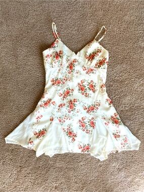 Barely Worn Forever 21 White Floral Mini Dress with Pink Roses